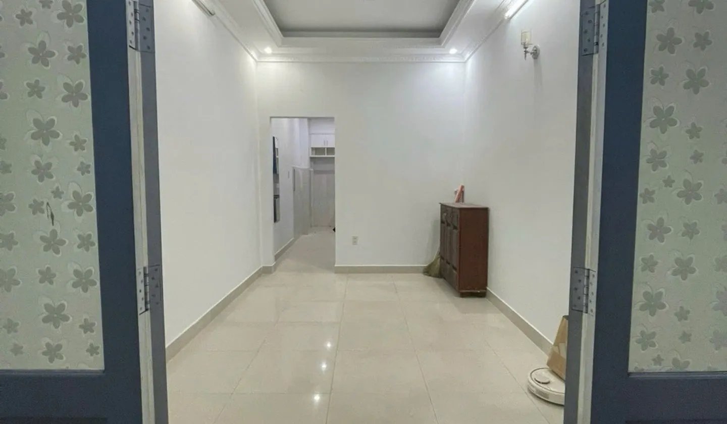 GẤP BÁN,NHÀ HẺM 60 LÂM VĂN BỀN, XE 3 GÁC ĐẬU CỬA, NHÀ ĐẸP,CHO THUÊ 8TR,SÁT CHUNG CƯ M- ONE CHỈ 3TY... Bán nhà riêng tại Tân Hưng, Hồ Chí Minh 01