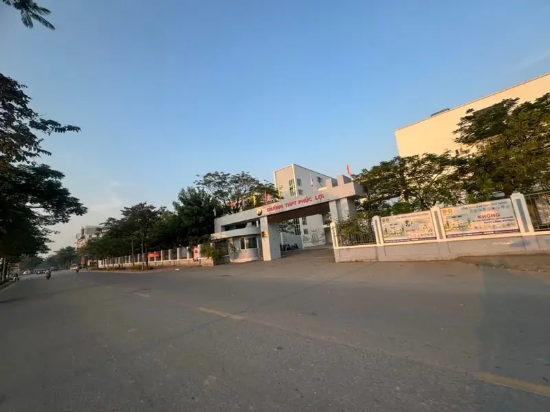 Nhà đất đẳng cấp trung tâm Phúc Lợi với tầm nhìn hồ và tiềm năng kinh doanh tuyệt vời... Bán nhà riêng tại Phúc Lợi, Hà Nội 01