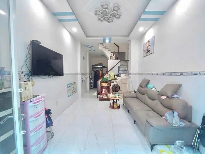 Nhà Dương Quảng Hàm 3 tầng HXH 4PN Hẻm xe hơi sạch đẹp nhỉnh 6đ... Bán nhà riêng tại An Nhơn, Hồ Chí Minh 01