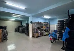 Hẻm trứoc nhà 7m , gần chợ gạch ông quận 8 , căn hộ dịch vụ, dt ngang 5x22M .giá 15,4ty còn tl... Bán nhà riêng tại Chánh Hưng, Hồ Chí Minh 04