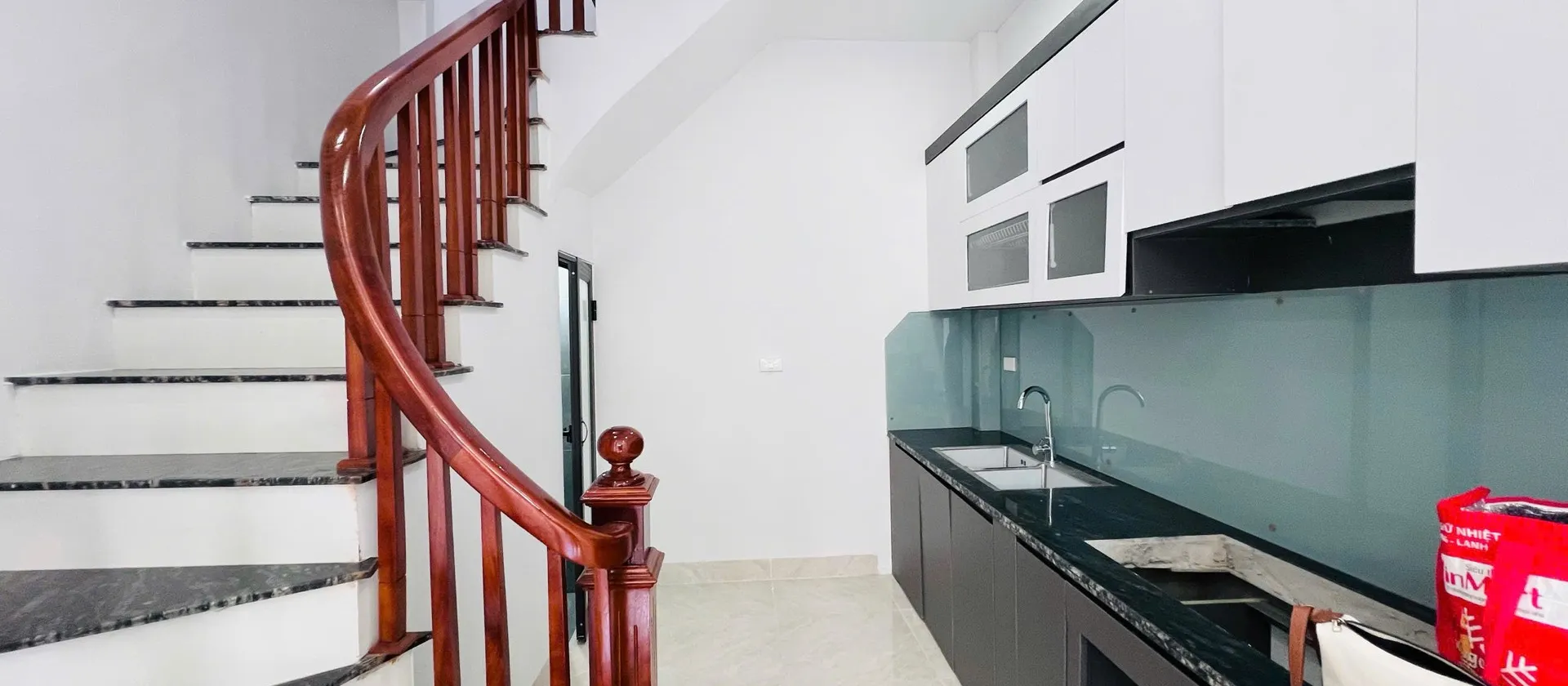 BÁN NHÀ HOÀI ĐỨC - MẶT NGÕ THÔNG, VF3 ĐỖ CỬA, 5 TẦNG MỚI KOONG... Bán nhà riêng tại Hoài Đức, Hà Nội 01