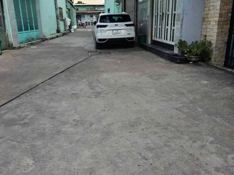 BÁ.N NHÀ ĐẸP TRỤC TỈN.H LỘ 10 - HẺM XE HƠI - BTCT - ( 4X18M ) - NHỈNH 4$... Bán nhà riêng tại Tân Tạo, Hồ Chí Minh 01