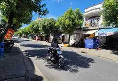 Nhà mặt phố lô góc tại Song Hành với không gian mở 230m2... Bán nhà mặt phố tại Trung Mỹ Tây, Hồ Chí Minh 02