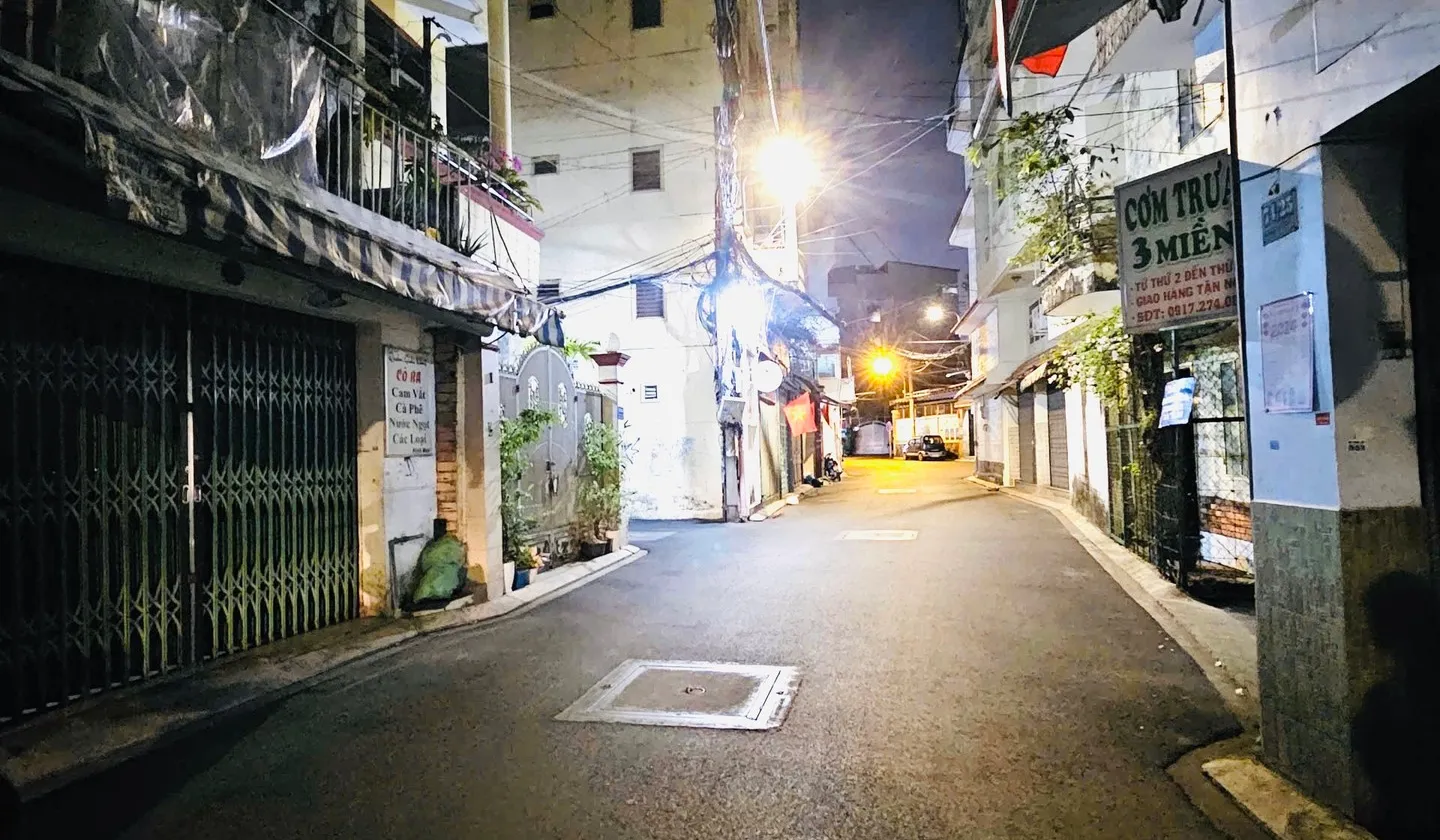 Bán nhà riêng khu VIP Trương Quốc Dung, 5 tầng, hẻm 8m thông, kinh doanh tốt... Bán nhà riêng tại Phú Nhuận, Hồ Chí Minh 01