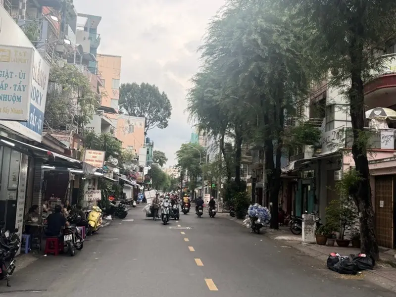 Nhà mặt phố quận 10 giá tốt, vị trí đắc địa kinh doanh cực đỉnh... Bán nhà mặt phố tại Vườn Lài, Hồ Chí Minh 01