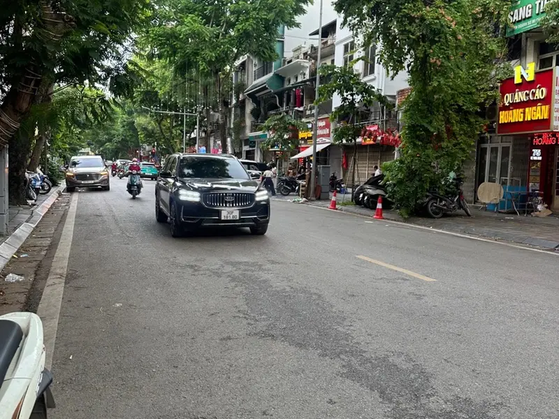 Bán nhà riêng 7 tầng thang máy phố Lê Văn Hưu, Hai Bà Trưng... Bán nhà riêng tại Hai Bà Trưng, Hà Nội 01
