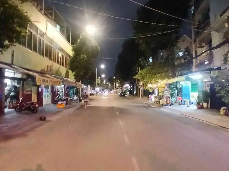Nhà mặt tiền 4 tầng gần ngã tư đường Nguyễn Văn Luông, Bình Phú... Bán nhà mặt phố tại Bình Phú, Hồ Chí Minh 01