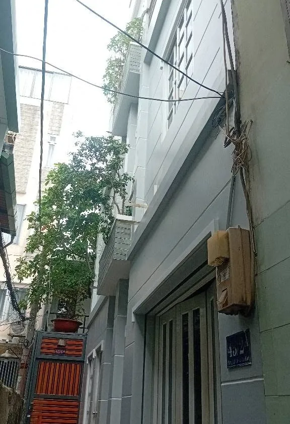 Bán nhà 3 tầng 4PN gần tuyến Metro tại Quận Tân Bình... Bán nhà riêng tại Tân Sơn Nhất, Hồ Chí Minh 01