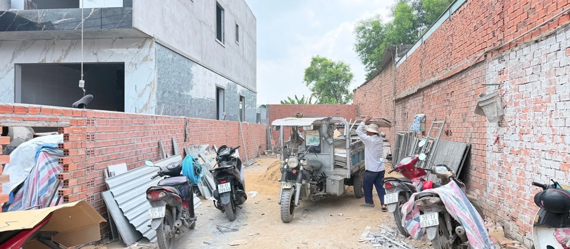 Đất mặt tiền Nguyễn Xiển, giá giảm sốc 9.5 tỷ... Bán đất tại Long Bình, Hồ Chí Minh 01