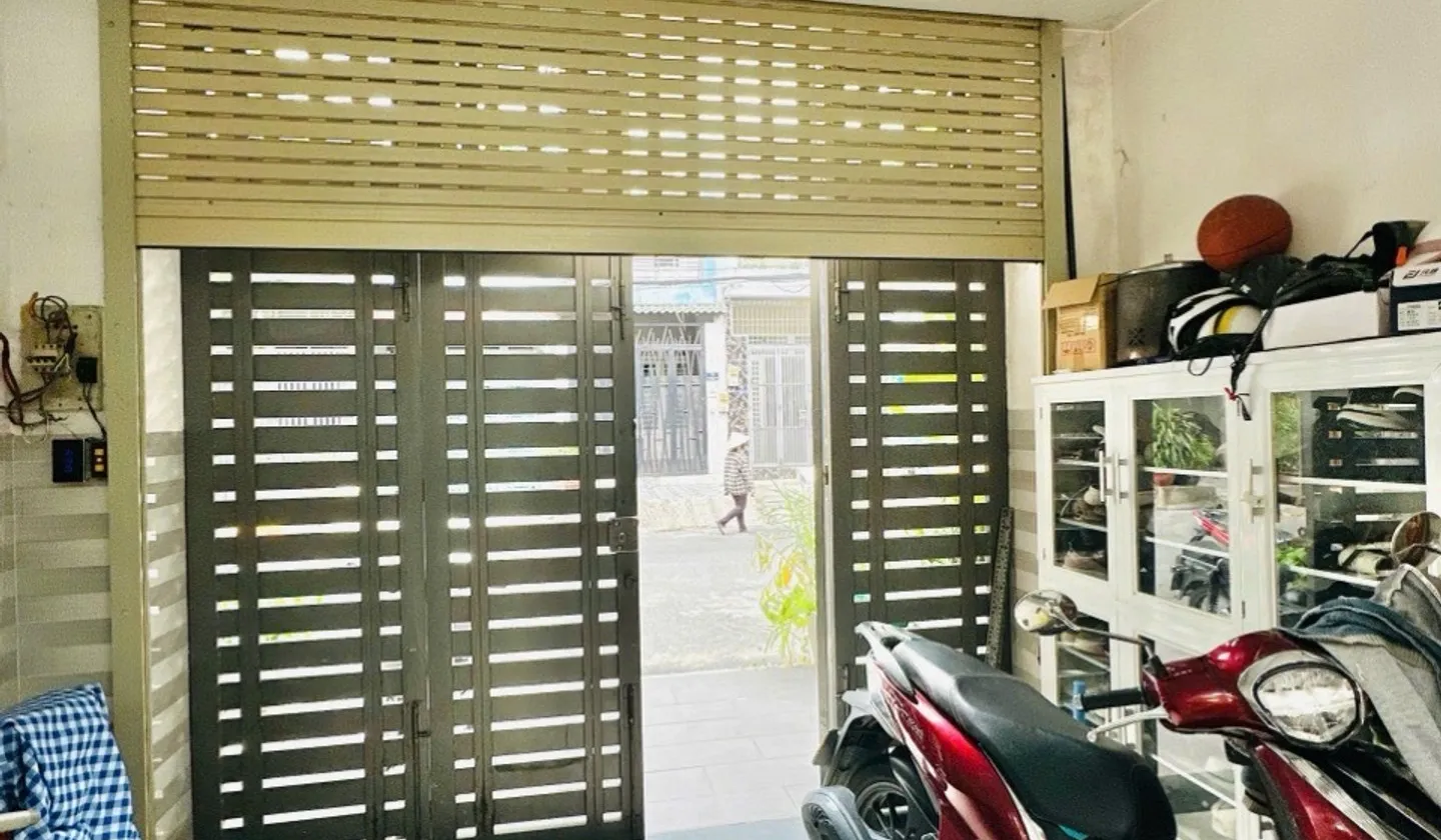 MẶT TIỀN KHU HỌ LÊ – GẦN LÊ THÚC HOẠCH – Ô TÔ ĐẬU ĐỖ NGÀY ĐÊM — 68M2 — 4 TẦNG KIÊN CỐ – 11TỶ... Bán nhà mặt phố tại Phú Thọ Hòa, Hồ Chí Minh 01