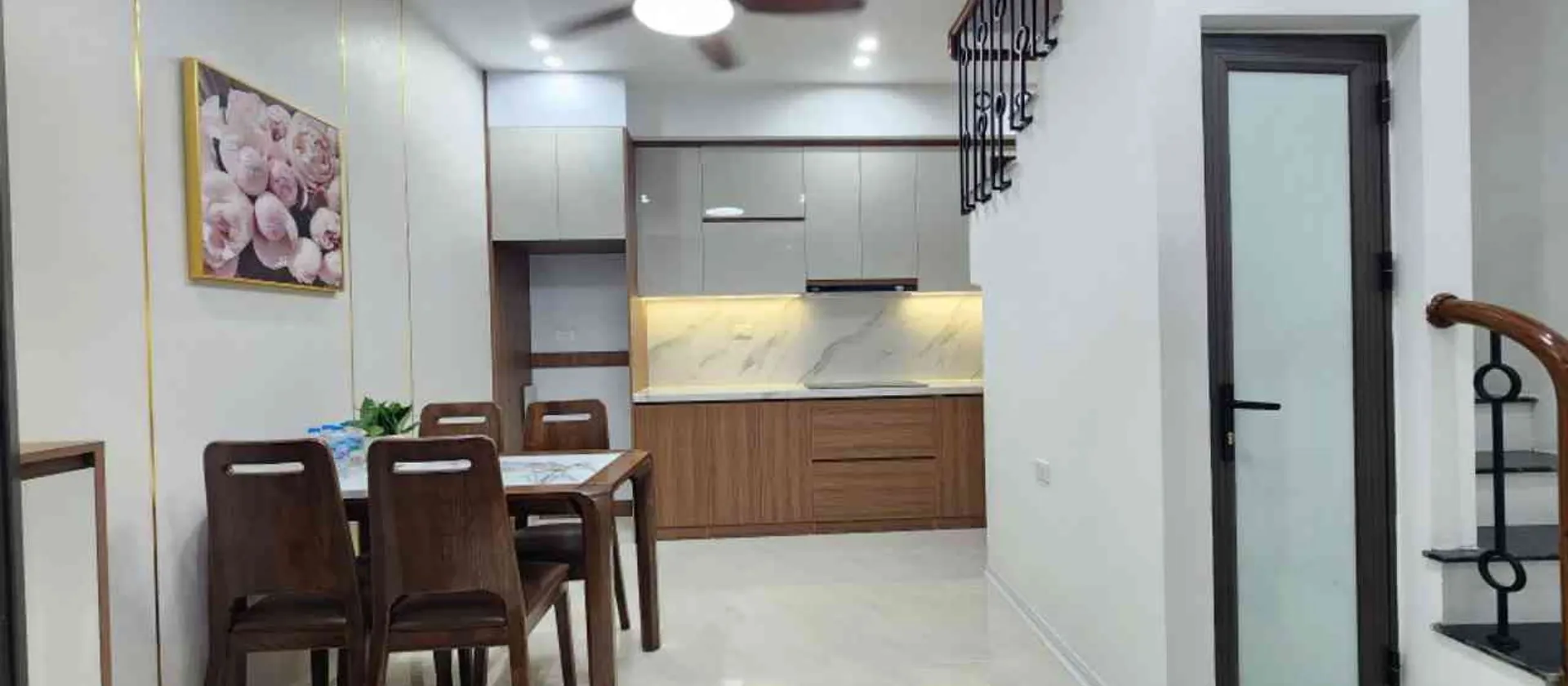 Cơ hội vàng: Nhà chính chủ 4 tầng gần phố Dương Văn Bé, chỉ 6.68 tỷ!... Bán nhà riêng tại Vĩnh Tuy, Hà Nội 01