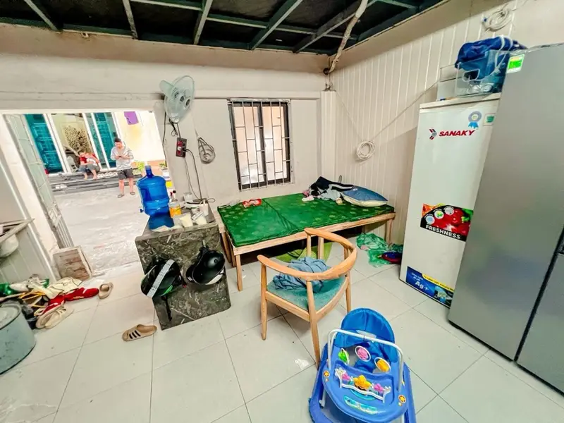 TẬP THỂ TẦNG 1 - KINH DOANH SẦM UẤT - Ô TÔ ĐỖ CỬA - SÁT CHỢ THÀNH CÔNG... Bán căn hộ chung cư tại Ba Đình, Hà Nội 01