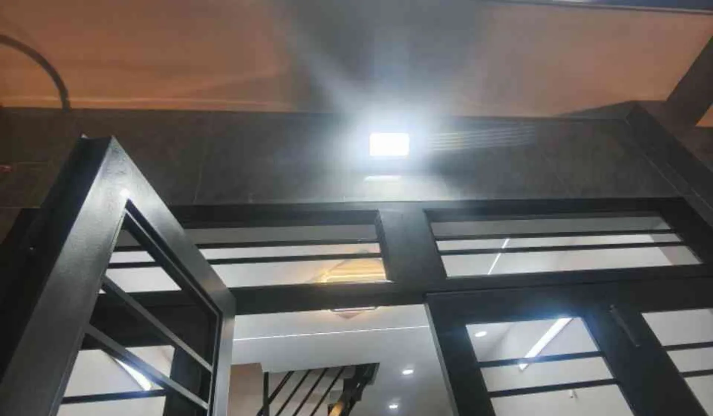Cơ Hội Sở Hữu Nhà 3 Tầng Mới Xây Hẻm Ba Gác Tại Lạc Long Quân... Bán nhà riêng tại Tân Hòa, Hồ Chí Minh 01