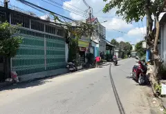 Nhà mặt tiền rộng 5.5m tại phường Tân Đông Hiệp, Hồ Chí Minh... Bán nhà mặt phố tại Tân Đông Hiệp, Hồ Chí Minh 03