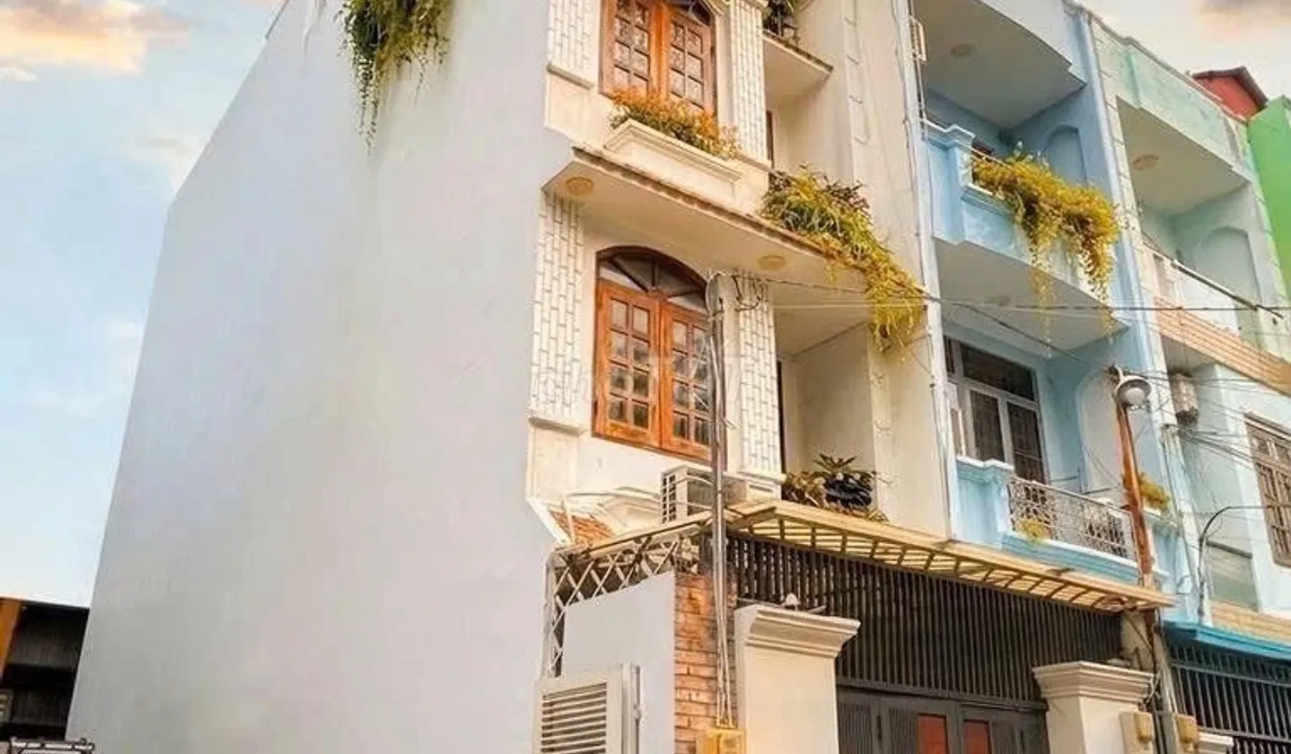 Bán nhà 4 tầng diện tích 77,1m2 tại Hoàng Hoa Thám, gần sân bay Tân Sơn Nhất... Bán nhà riêng tại Bảy Hiền, Hồ Chí Minh 01