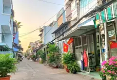 Nhà 4 tầng Bình Tân, mặt tiền hơn 5m, hẻm xe hơi, nhỉnh 5ty... Bán nhà riêng tại Bình Trị Đông, Hồ Chí Minh 01