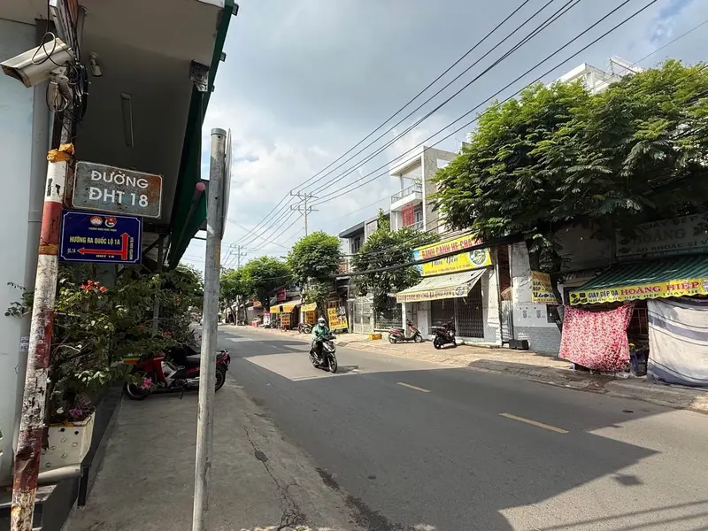 Nhà 2 Mặt Nguyễn Văn Quá... Bán nhà riêng tại Đông Hưng Thuận, Hồ Chí Minh 01