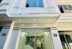 Nhà 4 tầng mới xây, ô tô đỗ cửa khu vực vòng xuyến Phạm Văn Đồng... Bán nhà riêng tại Hưng Đạo, Hải Phòng 01