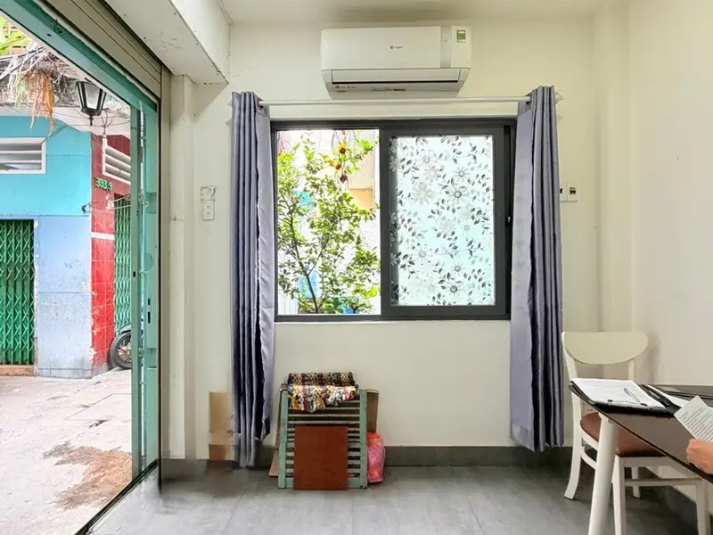 Nhà 4 tầng quận 10 giá tốt, gần mặt tiền, chỉ hơn 3 tỷ... Bán nhà riêng tại Vườn Lài, Hồ Chí Minh 01