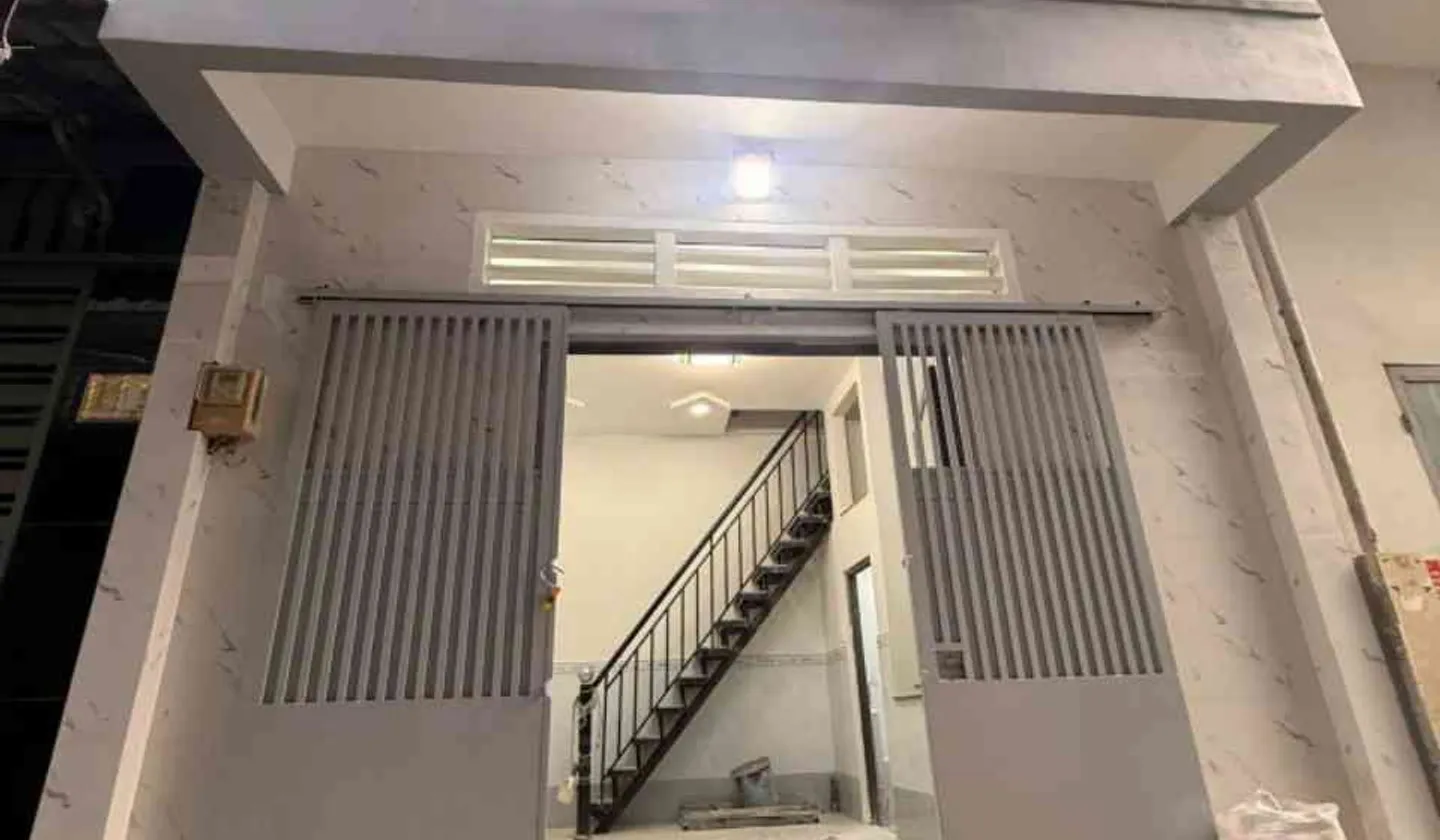 Nhà 3 tầng 3PN 2WC hẻm rộng, phường Bình Hưng Hòa A, giảm giá còn 2.7 tỷ... Bán nhà riêng tại Bình Hưng Hòa, Hồ Chí Minh 01
