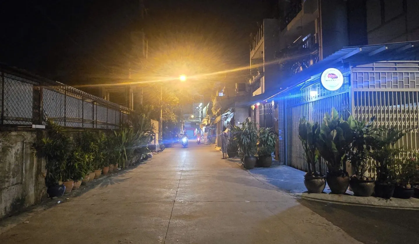 Nhà góc 2 mặt tiền Đỗ Hành - Cơ hội siêu hấp dẫn ngay trung tâm quận... Bán nhà mặt phố tại Trung Mỹ Tây, Hồ Chí Minh 01
