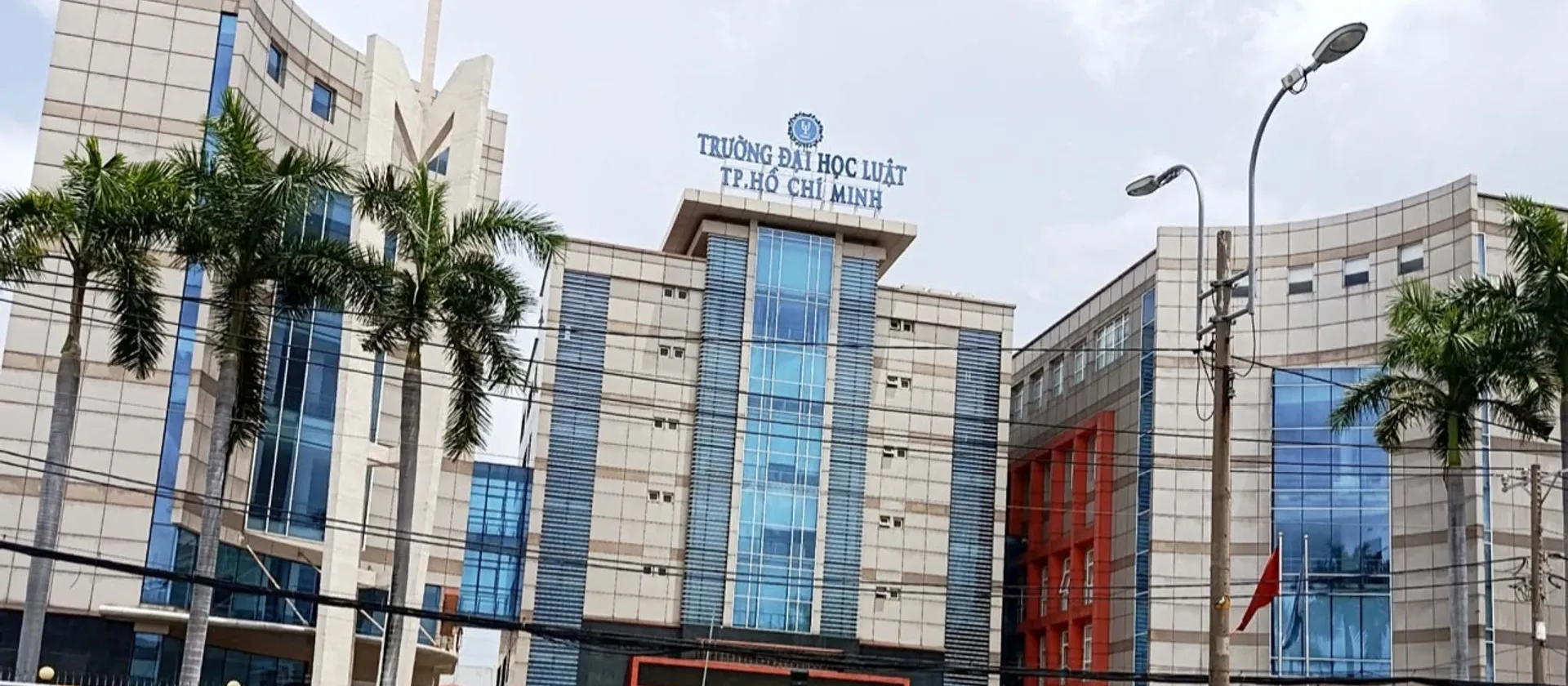 Bán nhà riêng 43.5m² hướng Đông Bắc tại Thủ Đức với 2 phòng ngủ tiện nghi... Bán nhà riêng tại Hiệp Bình, Hồ Chí Minh 01