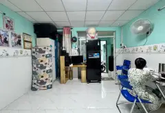 Nhà 2 tầng rộng thoáng ngay trung tâm, tiện ở và cho thuê... Bán nhà riêng tại Cầu Kiệu, Hồ Chí Minh 03