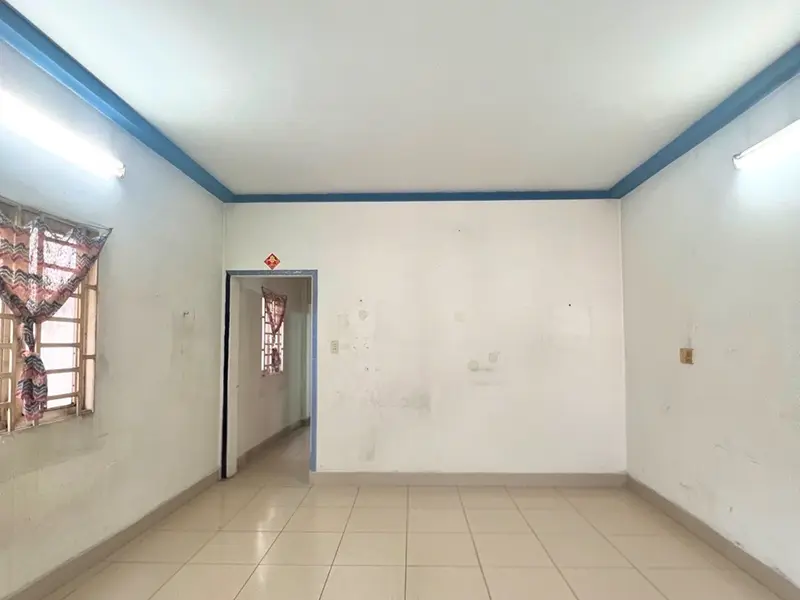 BÁ.N NHÀ SÁT HUƠ.G LỘ 2 NỐI DÀI - HẺM XE HƠI- BTCT - NH ( 5X22M )... Bán nhà riêng tại Bình Tân, Hồ Chí Minh 01