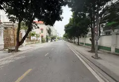 Biệt thự tại Thượng Thanh, Long Biên 101m2,mt9.2m. nở hậu, vỉa hè, ô tô tránh thông thoải mái... Bán nhà riêng tại Việt Hưng, Hà Nội 03