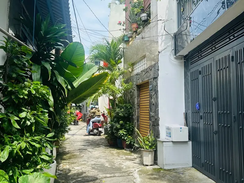 - QUANG TRUNG GÒ VẤP - NHÀ 4mx11m - HẺM BA GÁC - CHÀO 3,5 TỶ - TL 
- SỔ HỒNG RIÊNG SANG TÊN NHANH... Bán nhà riêng tại Gò Vấp, Hồ Chí Minh 01