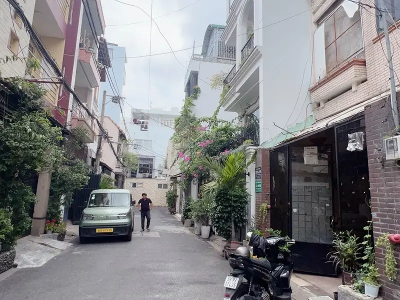 Bán nhà riêng 3 tầng tại phường Phú Nhuận, khu dân trí cao, diện tích 73 m2... Bán nhà riêng tại Phú Nhuận, Hồ Chí Minh 01