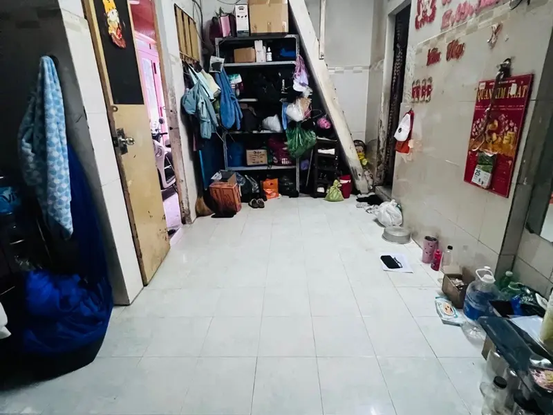 Nhà 2 tầng nhỏ xinh, giá dễ chốt tại Quận 10... Bán nhà riêng tại Hòa Hưng, Hồ Chí Minh 01