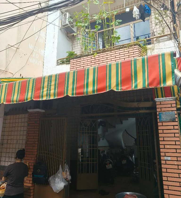 Nhà 3 tầng siêu tiện nghi ngay trung tâm Phú Nhuận... Bán nhà riêng tại Phú Nhuận, Hồ Chí Minh 01