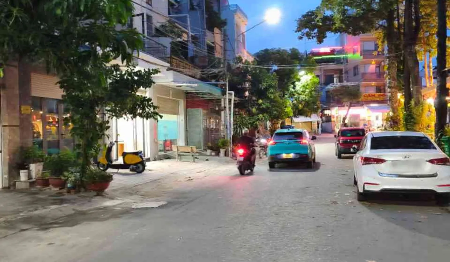 Nhà mặt phố 3 tầng 64m2 tại Dĩ An, giá 5.95 tỷ... Bán nhà mặt phố tại Dĩ An, Hồ Chí Minh 01