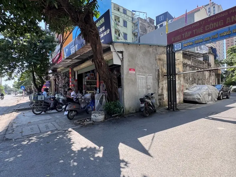 Nhà mặt phố đắc địa phường Kiến Hưng với tầm nhìn góc rộng và 2 mặt tiền giá trị cao... Bán nhà mặt phố tại Kiến Hưng, Hà Nội 01