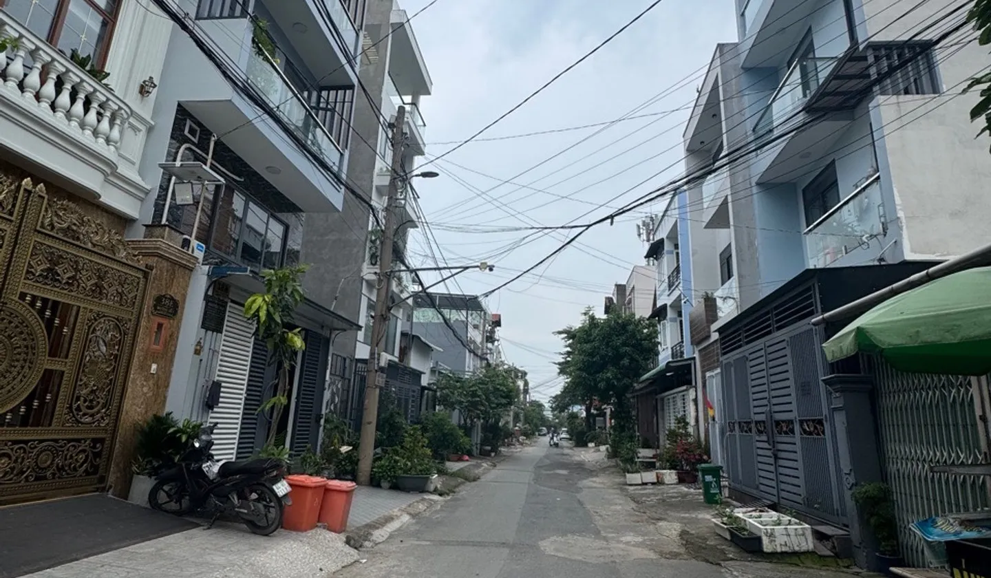 Bán nhà 4 tầng mặt tiền 4.5m tại phường Thủ Đức giá 10.5 tỷ... Bán nhà mặt phố tại Thủ Đức, Hồ Chí Minh 01
