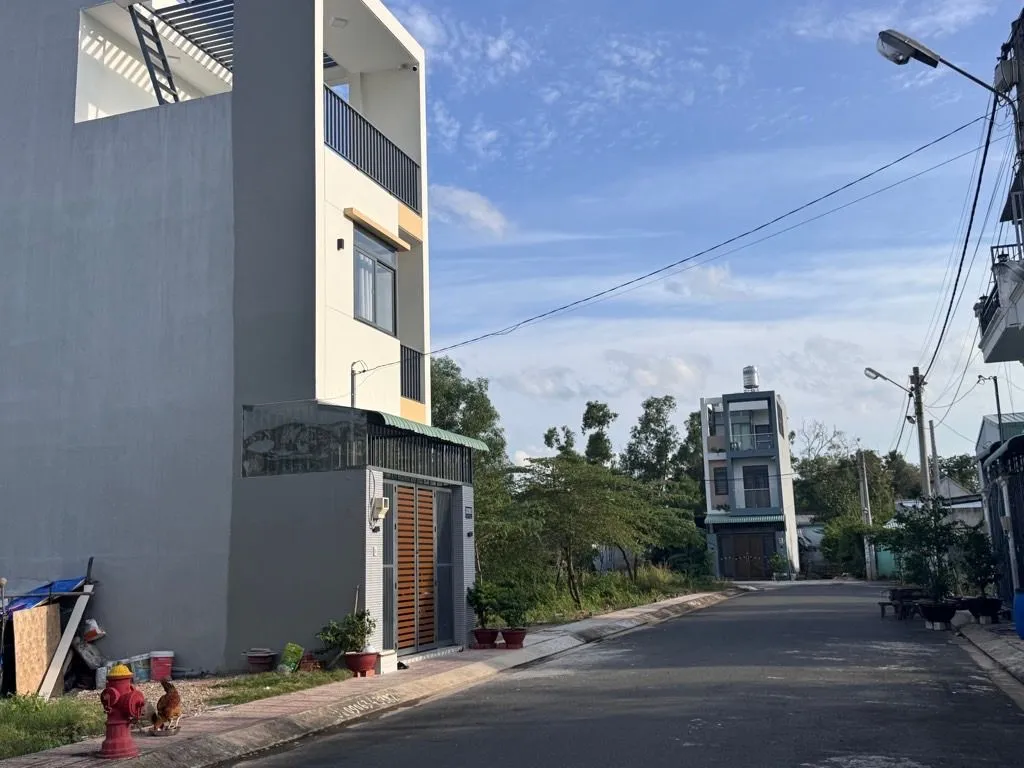 Bán đất 51m2 tại Long Phước, giá 2,75 tỷ, pháp lý rõ ràng... Bán đất tại Long Phước, Hồ Chí Minh 01