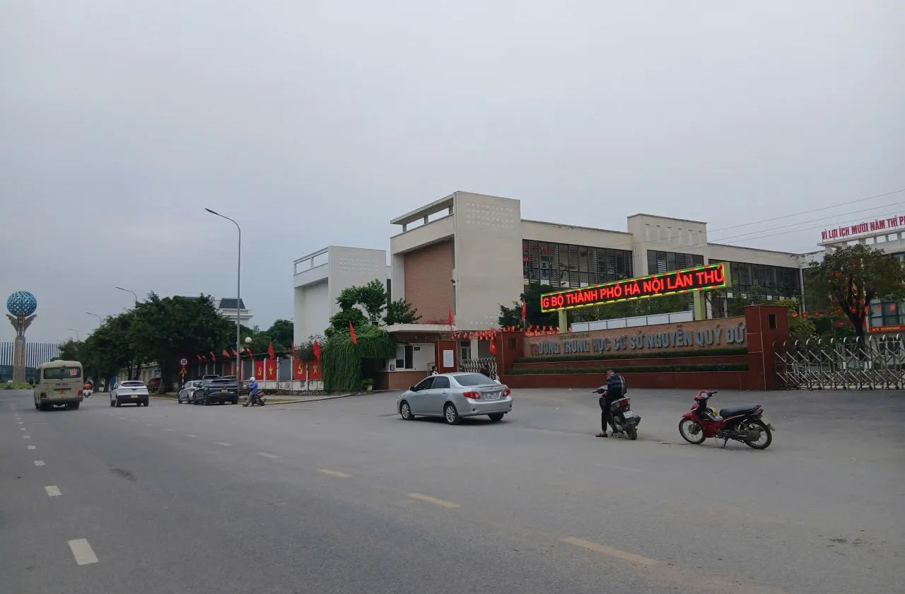 Bán nhà Quang Tiến, 45m2, 5PN, nhà đẹp full nội thất, lô góc vào ở ngay, giá 10.68 tỷ... Bán nhà riêng tại Đại Mỗ, Hà Nội 01