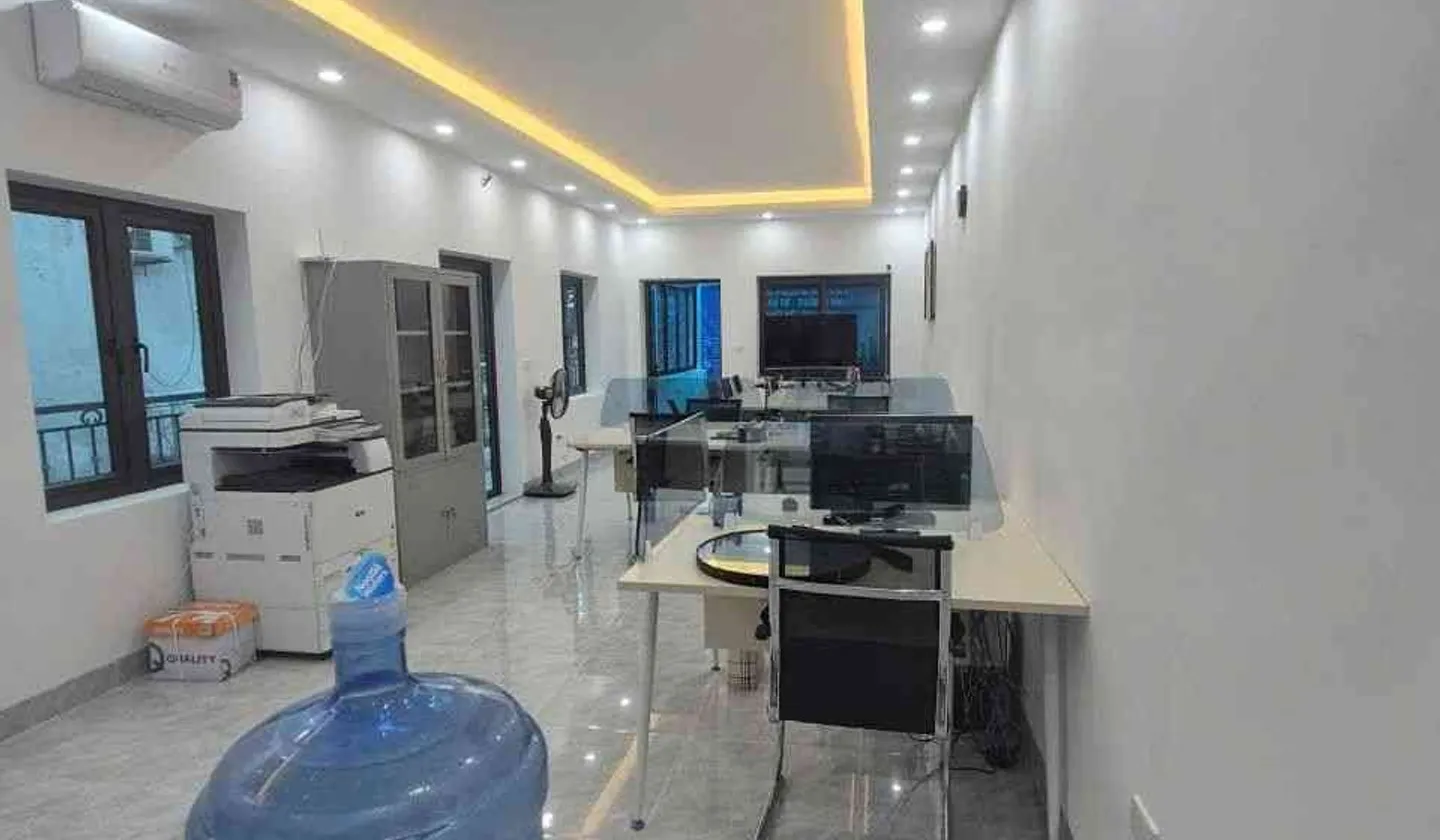 Nhà mặt phố lô góc, kinh doanh sầm uất, vị trí vàng quận trung tâm... Bán nhà mặt phố tại Thanh Xuân, Hà Nội 01