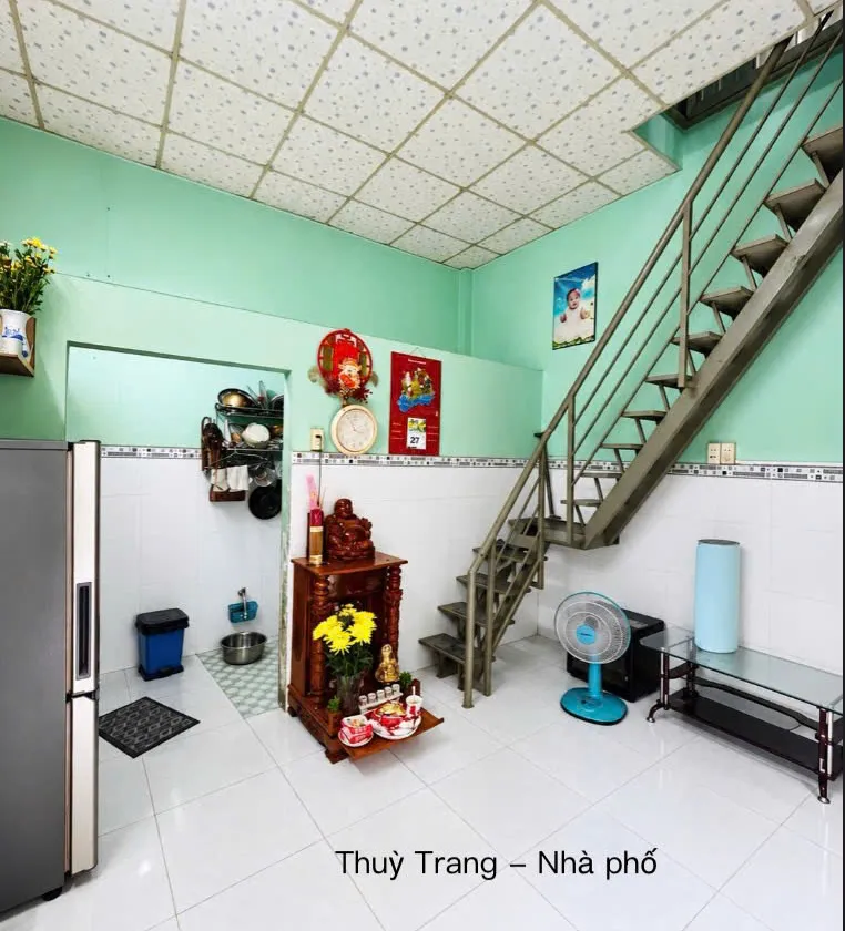 Bán nhà 2 tầng nhỏ tại Bình Trị Đông, giá 1.3 tỷ... Bán nhà riêng tại Bình Trị Đông, Hồ Chí Minh 01