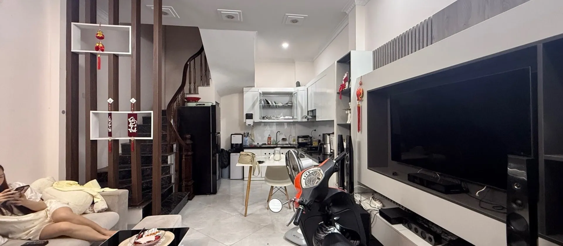 Nhà 5 tầng diện tích 32m2 tại Yên Hòa, Hà Nội, thiết kế hiện đại 10,5 tỷ... Bán nhà riêng tại Yên Hòa, Hà Nội 01