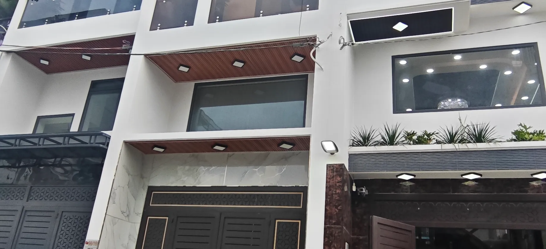 BÁN NHÀ 5 TẦNG HẺM THÔNG TRUNG MỸ TÂY Q12 4x16.5M FULL NỘI THẤT GIÁ 7.5TỶ... Bán nhà riêng tại Trung Mỹ Tây, Hồ Chí Minh 01