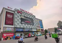 Nhà mặt phố rộng rãi sát Lê Văn Việt - kinh doanh đỉnh tại Tăng Nhơn Phú... Bán nhà mặt phố tại Tăng Nhơn Phú, Hồ Chí Minh 08