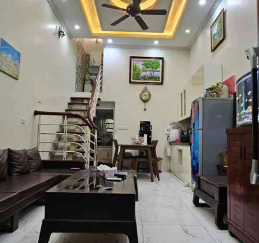 Bán nhà riêng 3 tầng gần Văn Miếu, thiết kế thoáng, tiện đi lại... Bán nhà riêng tại Văn Miếu - Quốc Tử Giám, Hà Nội 01