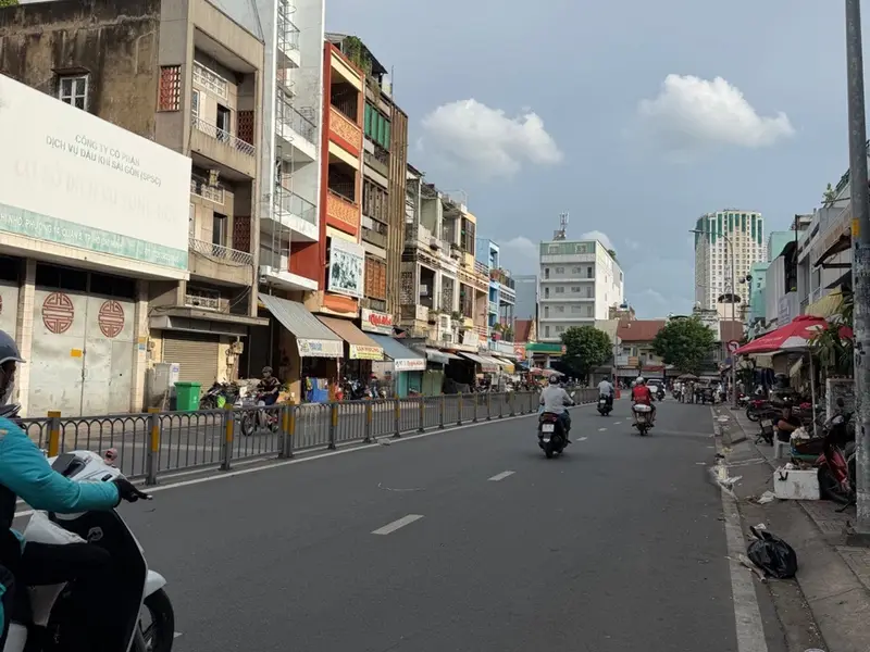 Bán nhà 4 tầng, 6 phòng ngủ, quận 6, giá 9.5 tỷ... Bán nhà riêng tại Bình Tây, Hồ Chí Minh 01