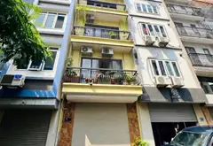 Nhà mặt ngõ ô tô tránh – vị trí vàng vòng xuyến Bưởi
Cách phố Lạc Long Quân & Võ Chí Công chỉ 30m... Bán nhà riêng tại Tây Hồ, Hà Nội 03