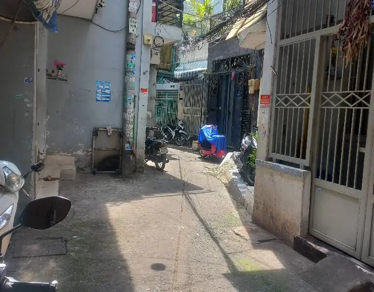 Bán nhà riêng Dương Bá Trạc 4 tầng 6 pn gần quận 1 trung tâm Quận 8 0948769331... Bán nhà riêng tại Chánh Hưng, Hồ Chí Minh 01