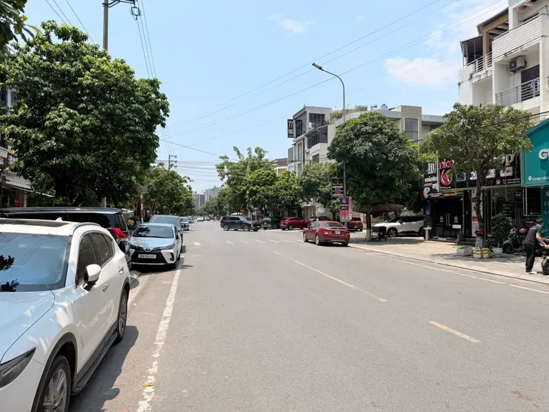Bán nhà mặt phố Ngọc Hân Công Chúa kinh doanh sầm uất... Bán nhà mặt phố tại Võ Cường, Bắc Ninh 01