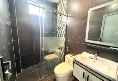 Cơ hội sở hữu nhà 4 tầng giáp chợ Bà Chiểu, gần Quận 1 với giá tốt... Bán nhà riêng tại Bình Thạnh, Hồ Chí Minh 08