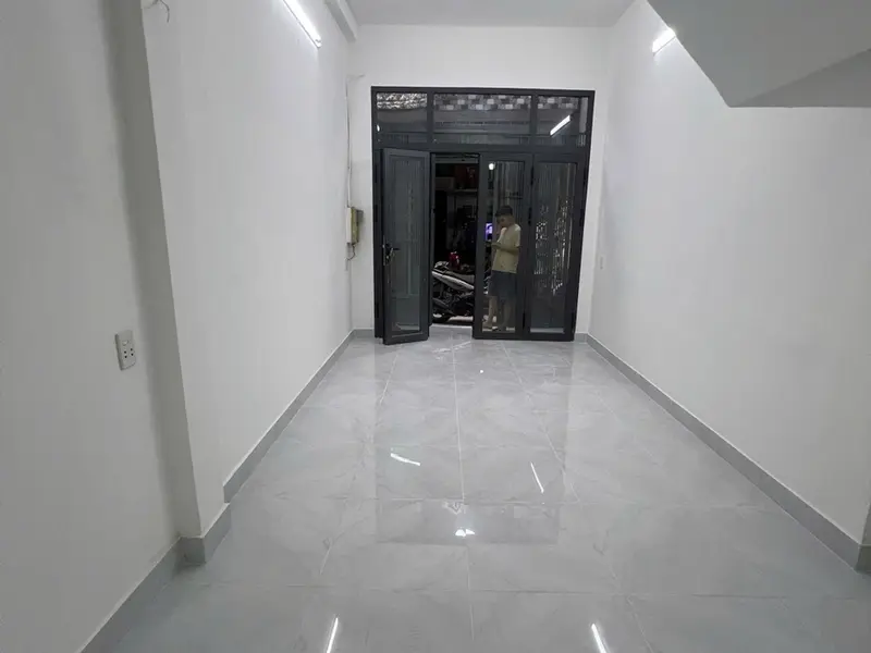 Bán nhà riêng 2 tầng Quận 8 diện tích 26,1m² giá 3,1 tỷ đồng... Bán nhà riêng tại Phú Định, Hồ Chí Minh 01